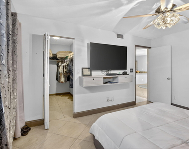 1250 Sw 113th Terrace - Photo Thumbnail 18