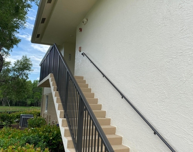 100 Crestwood Court N - Photo Thumbnail 26