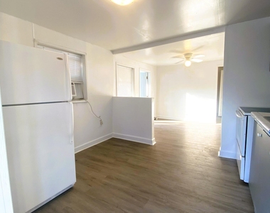 429 N 14th Street - Photo Thumbnail 5