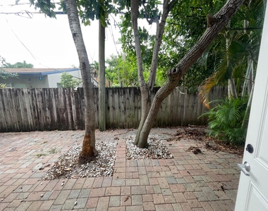 1708 Ne 20th Avenue - Photo Thumbnail 8