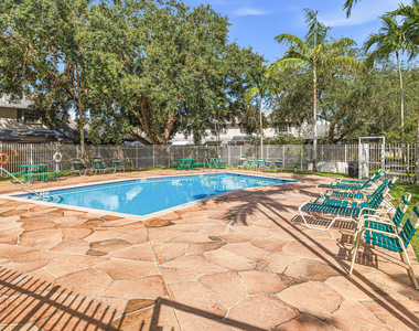 8207 Fairway Road - Photo Thumbnail 30