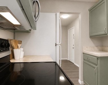 3040 Ne 16th Avenue - Photo Thumbnail 9