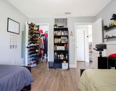10048 Sw 16th Street - Photo Thumbnail 45