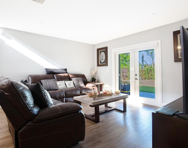 10048 Sw 16th Street - Photo Thumbnail 15