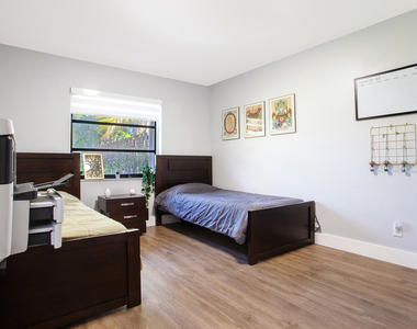 10048 Sw 16th Street - Photo Thumbnail 44