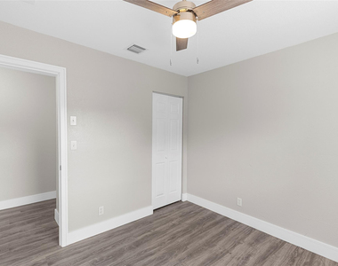 2171 Nw 29th Avenue - Photo Thumbnail 13
