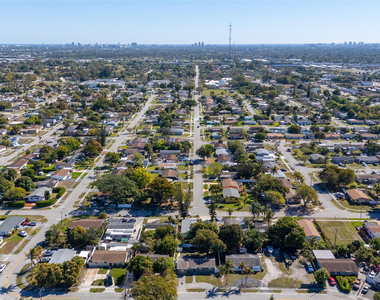 2171 Nw 29th Avenue - Photo Thumbnail 33