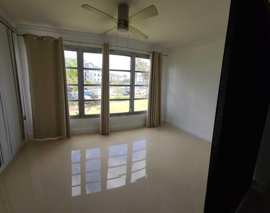 9355 Sw 8th Street - Photo Thumbnail 4