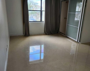 9355 Sw 8th Street - Photo Thumbnail 7