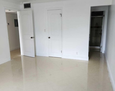 9355 Sw 8th Street - Photo Thumbnail 5