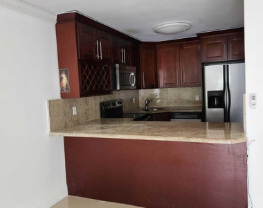 9355 Sw 8th Street - Photo Thumbnail 10