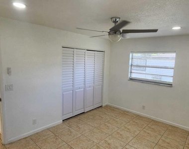 340 Walker Avenue - Photo Thumbnail 3