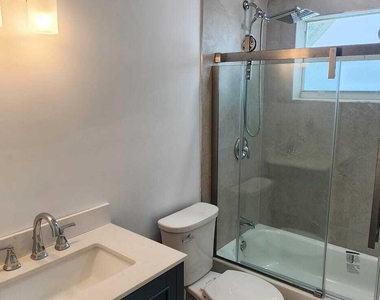 340 Walker Avenue - Photo Thumbnail 2