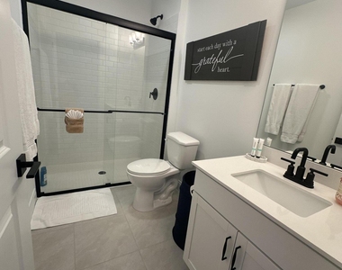 517 Sw Halden Avenue - Photo Thumbnail 11