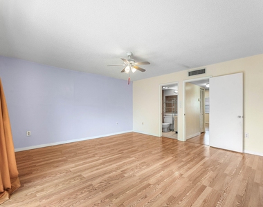 9050 Nw 28th Street - Photo Thumbnail 19