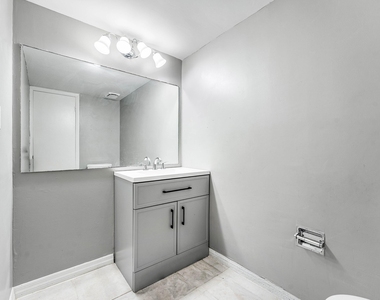 9050 Nw 28th Street - Photo Thumbnail 15