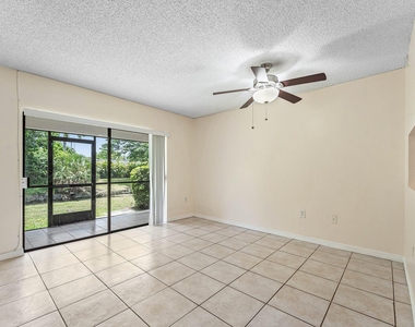 9050 Nw 28th Street - Photo Thumbnail 14