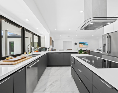 5122 Cleveland Street - Photo Thumbnail 11