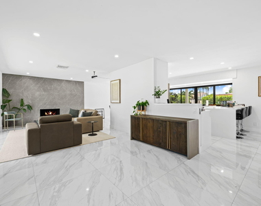 5122 Cleveland Street - Photo Thumbnail 7
