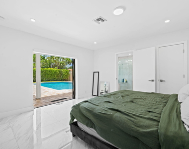 5122 Cleveland Street - Photo Thumbnail 18