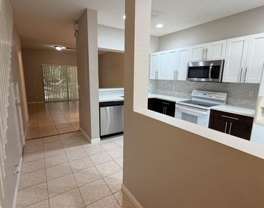 5145 Palmbrooke Circle - Photo Thumbnail 3