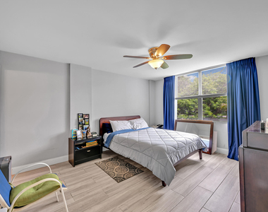 103 Royal Park Drive - Photo Thumbnail 6