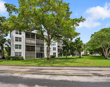 103 Royal Park Drive - Photo Thumbnail 17