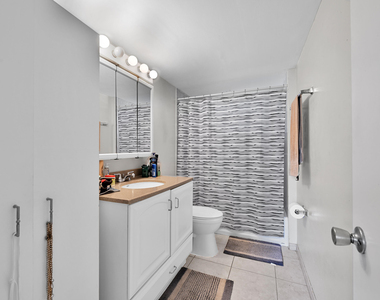 103 Royal Park Drive - Photo Thumbnail 11