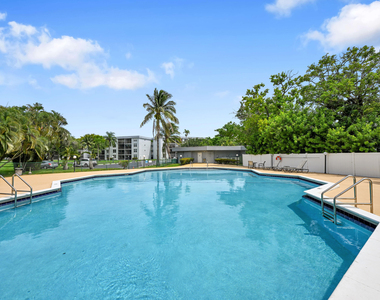 103 Royal Park Drive - Photo Thumbnail 16