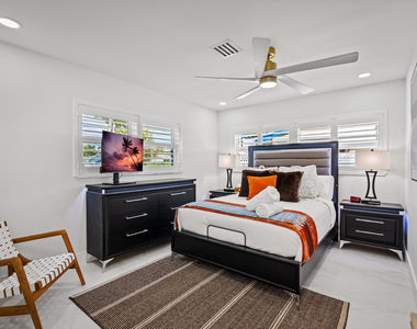 2760 Ne 7th Street - Photo Thumbnail 13