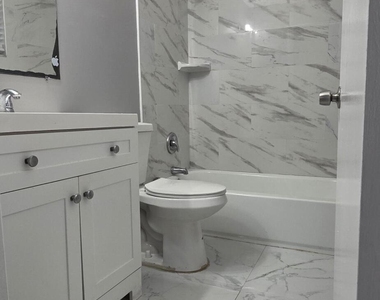 11441 Nw 41st Street - Photo Thumbnail 11