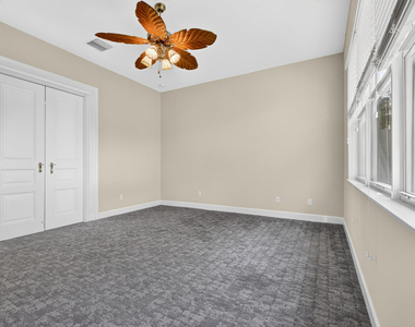8883 Kingsmoor Way - Photo Thumbnail 29