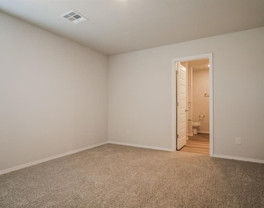 1212 Guthrie Farms Boulevard - Photo Thumbnail 7