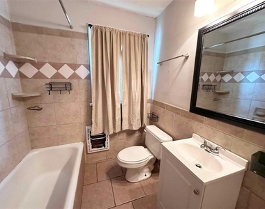 2305 Nw 15th Street - Photo Thumbnail 13