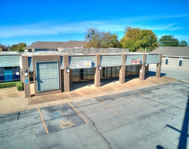 920 Sw 24th Avenue - Photo Thumbnail 11
