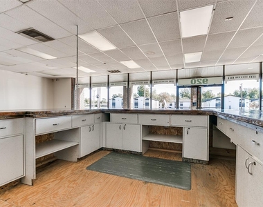 920 Sw 24th Avenue - Photo Thumbnail 36