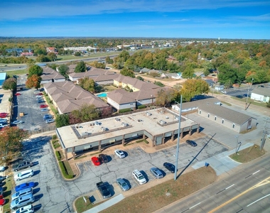 920 Sw 24th Avenue - Photo Thumbnail 20