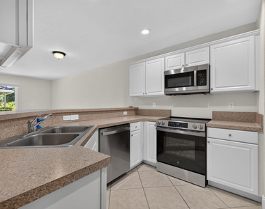 2786 Se Birmingham Drive - Photo Thumbnail 11