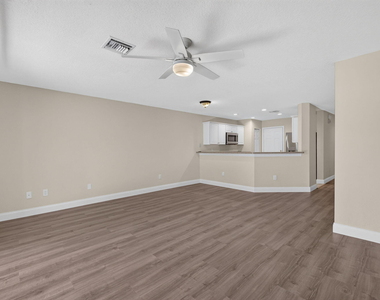 2786 Se Birmingham Drive - Photo Thumbnail 9