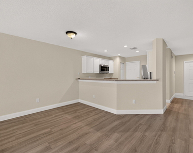 2786 Se Birmingham Drive - Photo Thumbnail 6