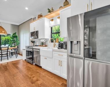 10852 La Salinas Circle - Photo Thumbnail 33