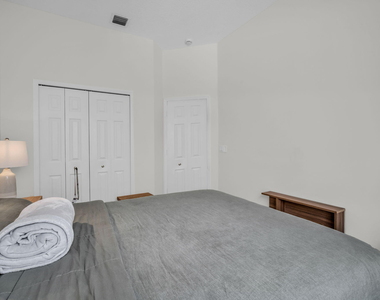 10852 La Salinas Circle - Photo Thumbnail 40