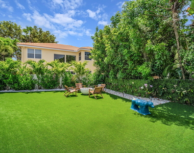 10852 La Salinas Circle - Photo Thumbnail 59