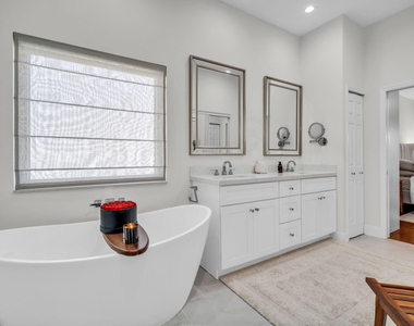 10852 La Salinas Circle - Photo Thumbnail 45