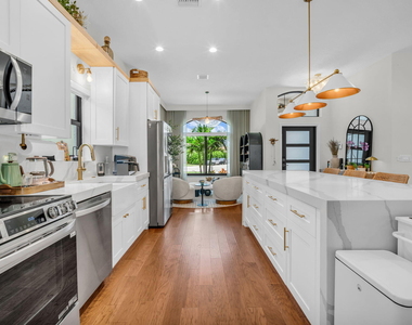 10852 La Salinas Circle - Photo Thumbnail 31