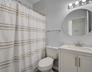 10201 Lexington Lakes Boulevard N - Photo Thumbnail 25