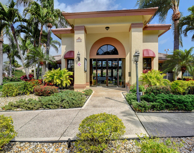 10201 Lexington Lakes Boulevard N - Photo Thumbnail 33