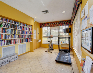 10201 Lexington Lakes Boulevard N - Photo Thumbnail 36