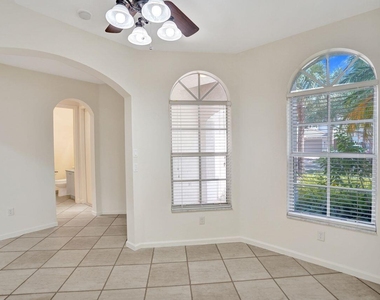 6379 Bella Circle W - Photo Thumbnail 18