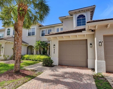 6379 Bella Circle W - Photo Thumbnail 6